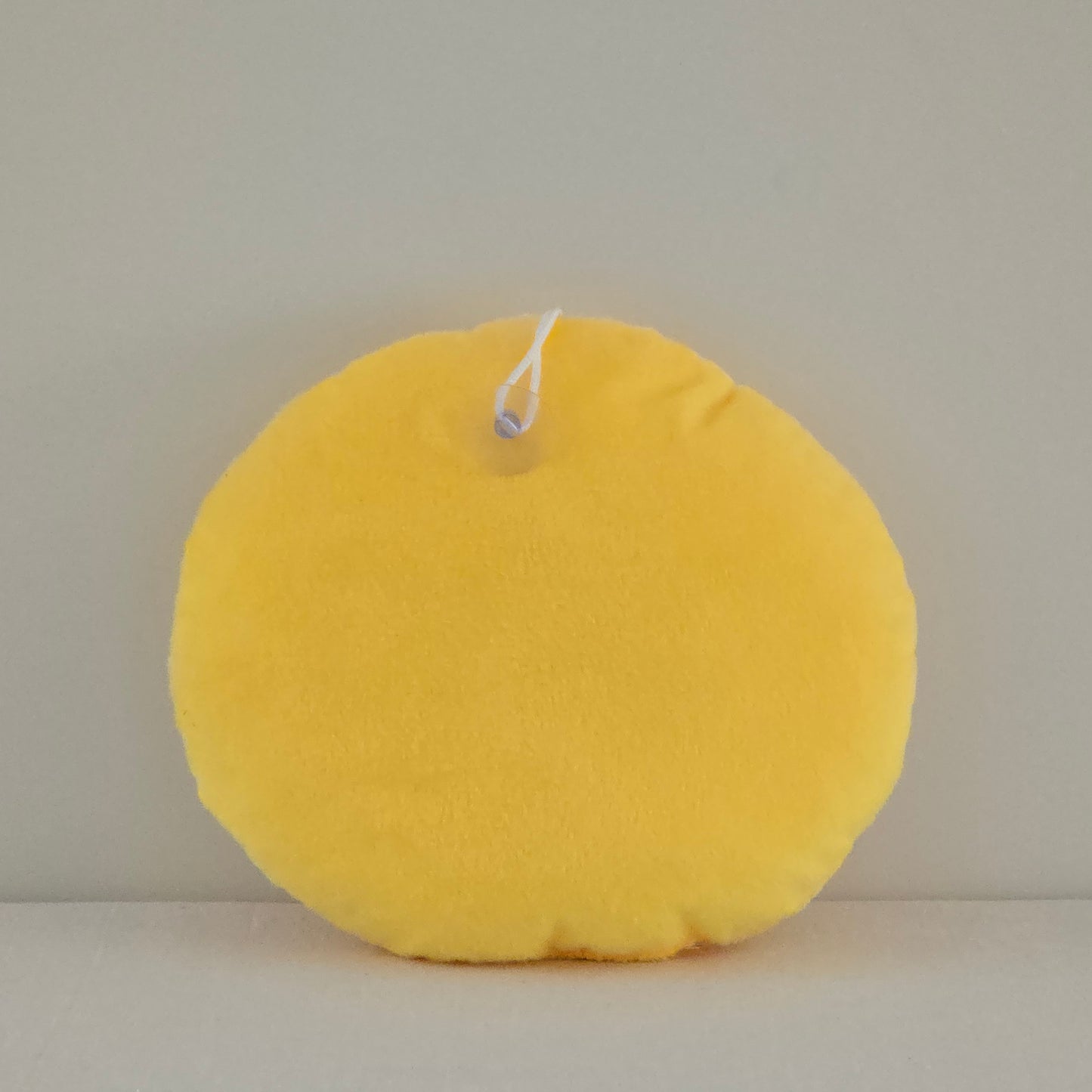 Pliušinis žaislas „Playful Emoji“ | 20 cm | Geltonas-meskiai.lt