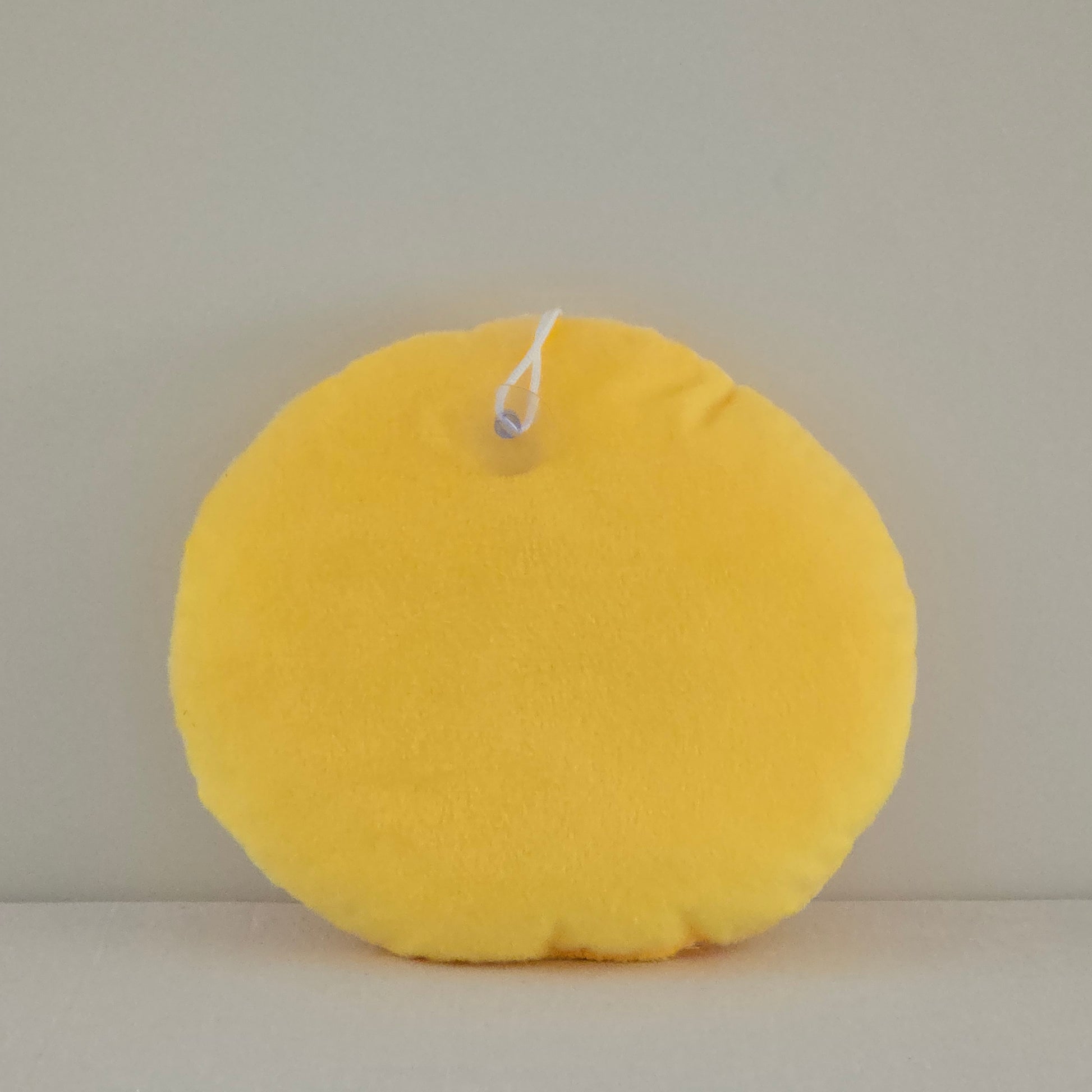 Pliušinis žaislas „Playful Emoji“ | 20 cm | Geltonas-meskiai.lt