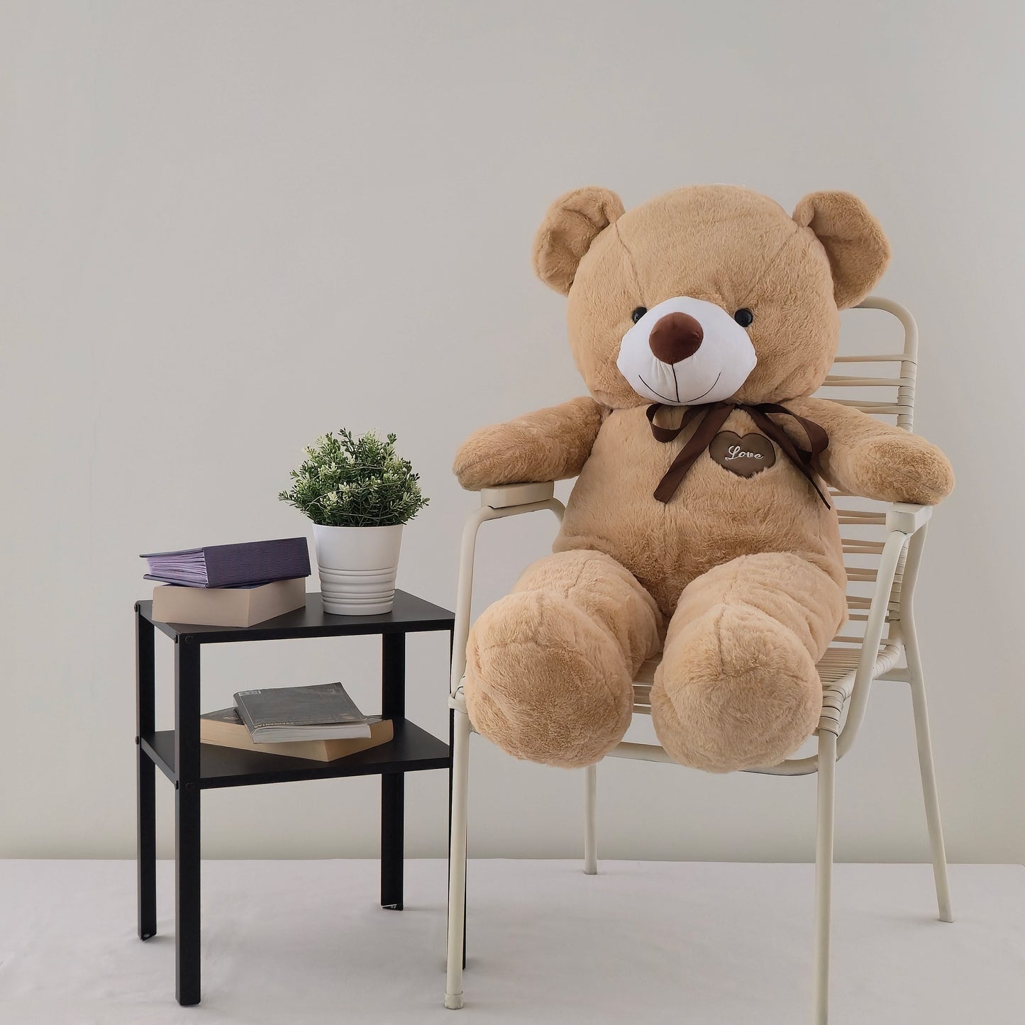 Didelis pliušinis meškinas | 120 cm | Šviesiai rudas su kaspinu